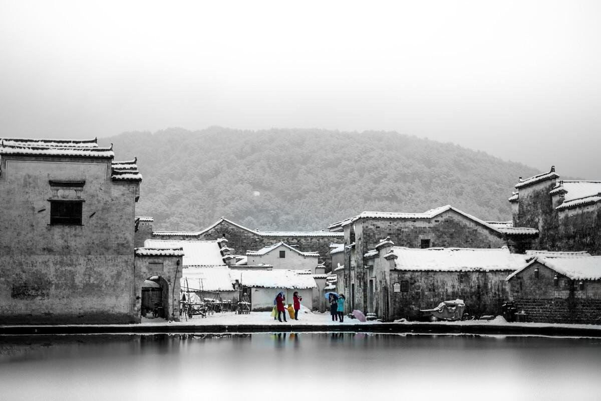 张坊镇全面开展“敲门行动”